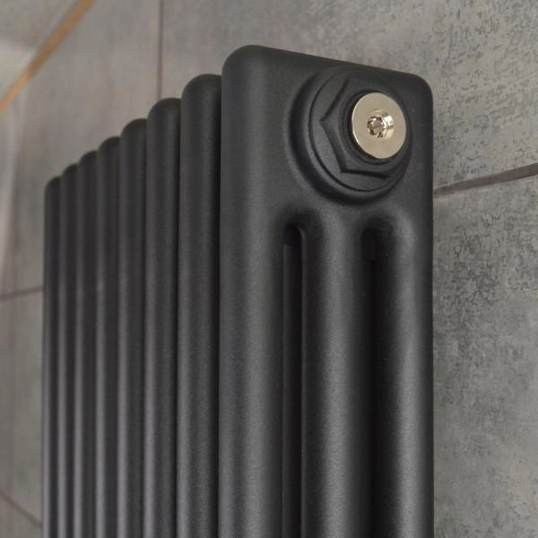 NAVIN Calidum 3-8 Vertical Radiator, 372 × 1800 mm, 50 mm Bottom-Center Connection, Anticor, black moire